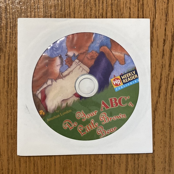 📕Weekly Reader Hard Back Books with CDs set📕 - Picture 7 of 7